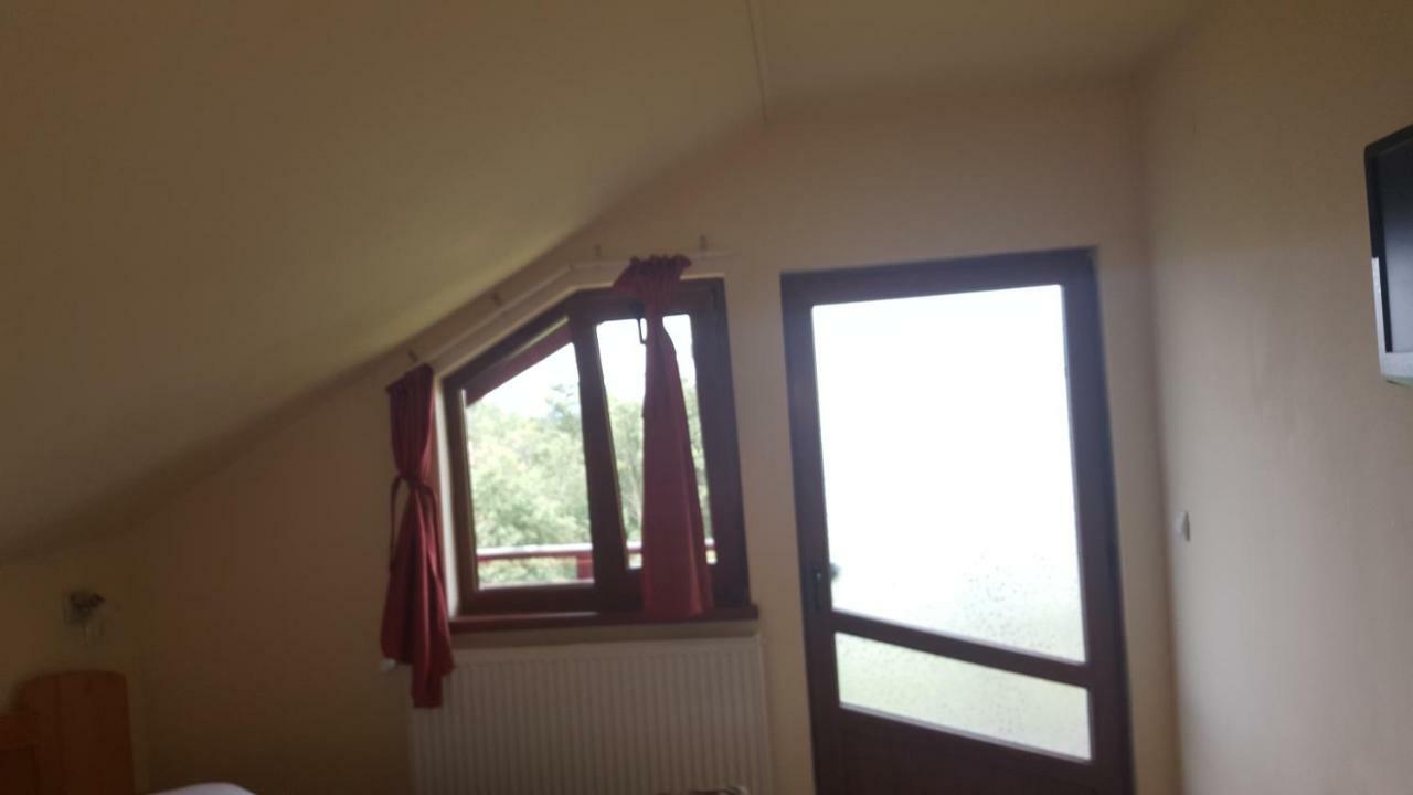 Pensiunea Dealul Frumos Bran  Buitenkant foto