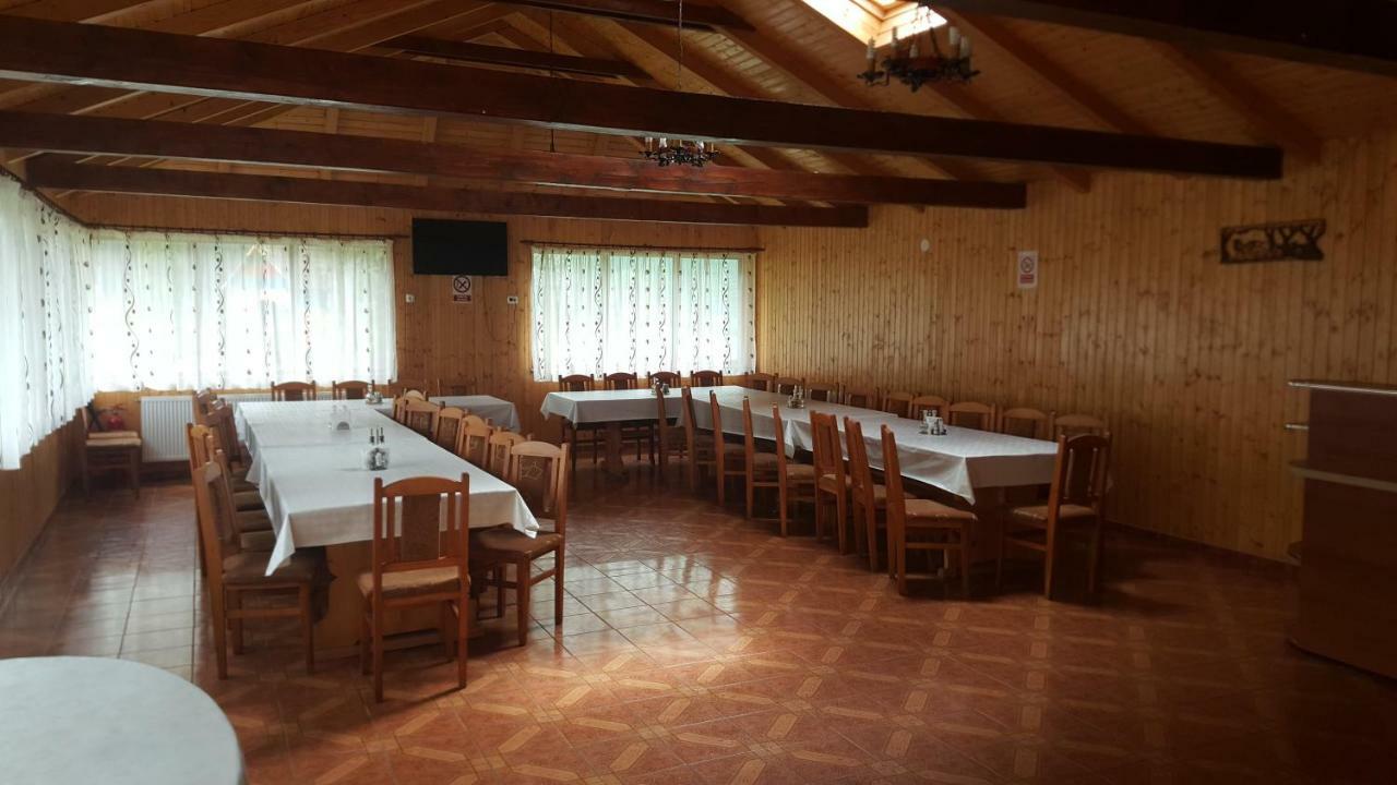 Pensiunea Dealul Frumos Bran  Buitenkant foto